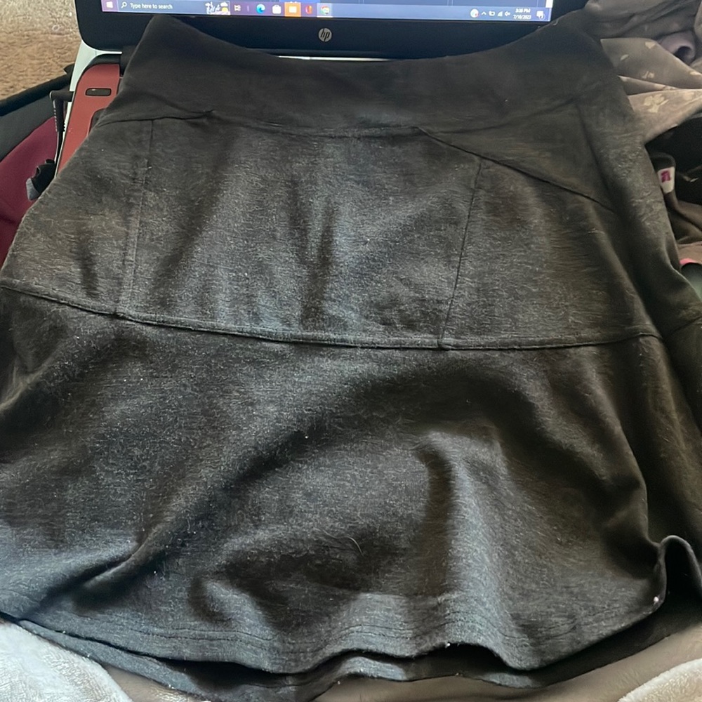 Grey prana skirt xs retails for 50